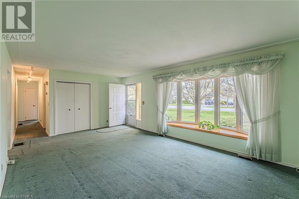 329 Maple Avenue S, Burford, Ontario  N0E 1A0 - Photo 11 - 40723475
