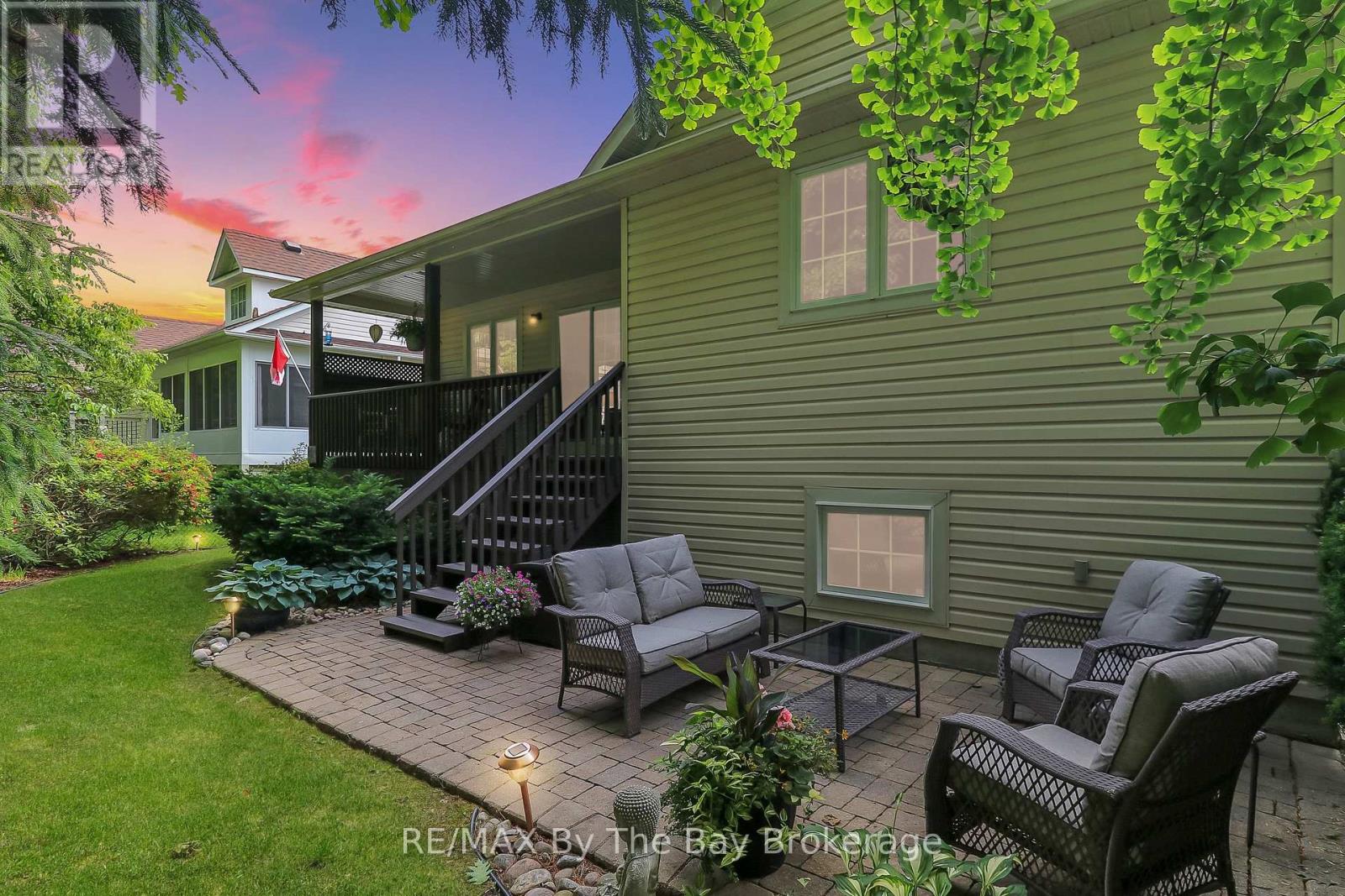 10 Masters Lane, Wasaga Beach, Ontario  L9Z 1S9 - Photo 37 - S12140606