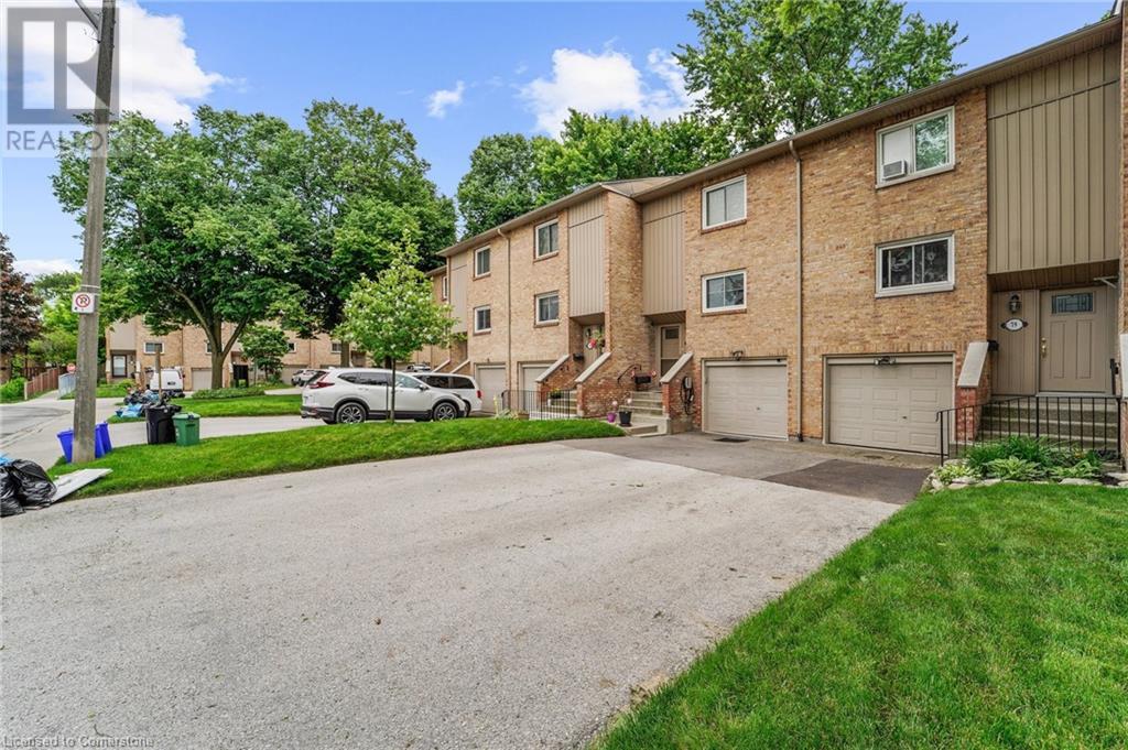 Property at 79 FONTHILL Road image 3