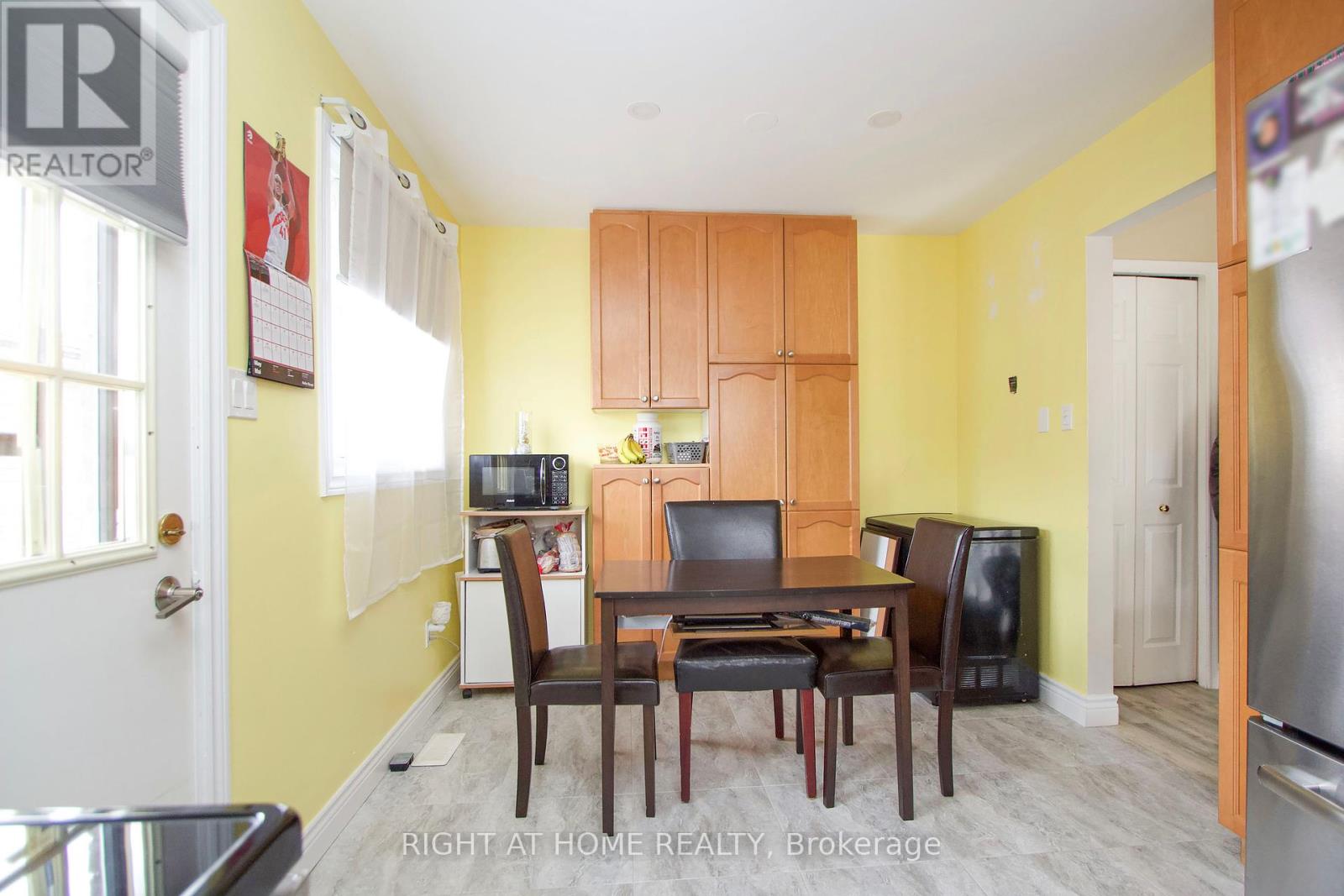 344 Kensington Crescent, Oshawa, Ontario  L1G 7S5 - Photo 8 - E12140574