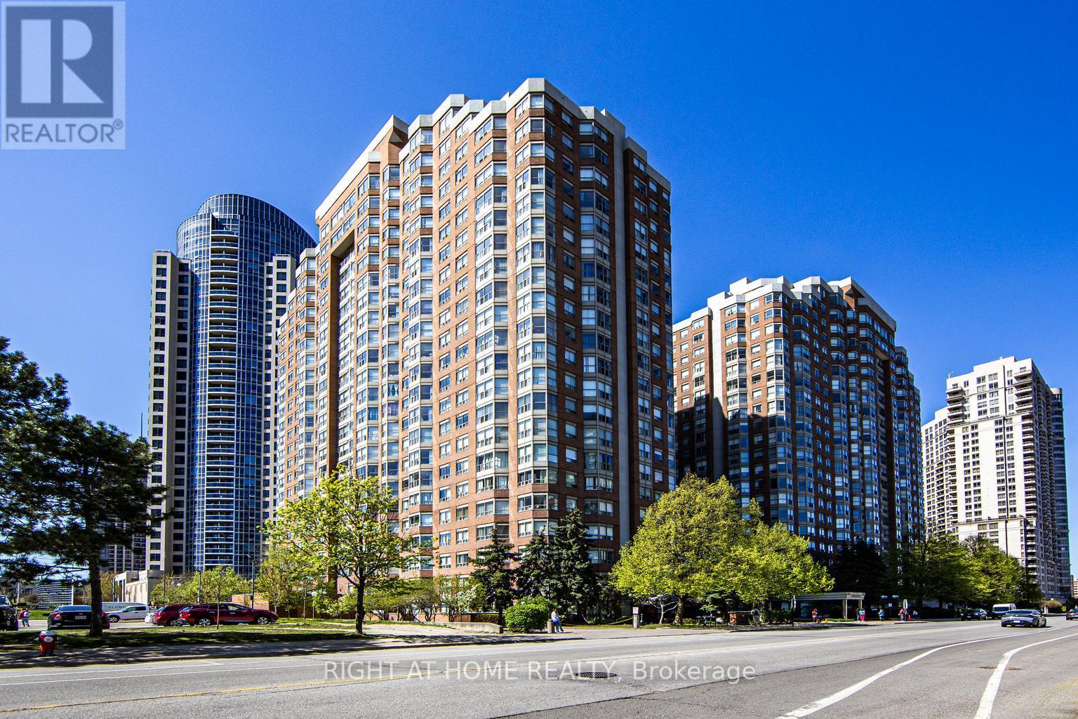 1811 - 335 WEBB DRIVE, Mississauga, Ontario