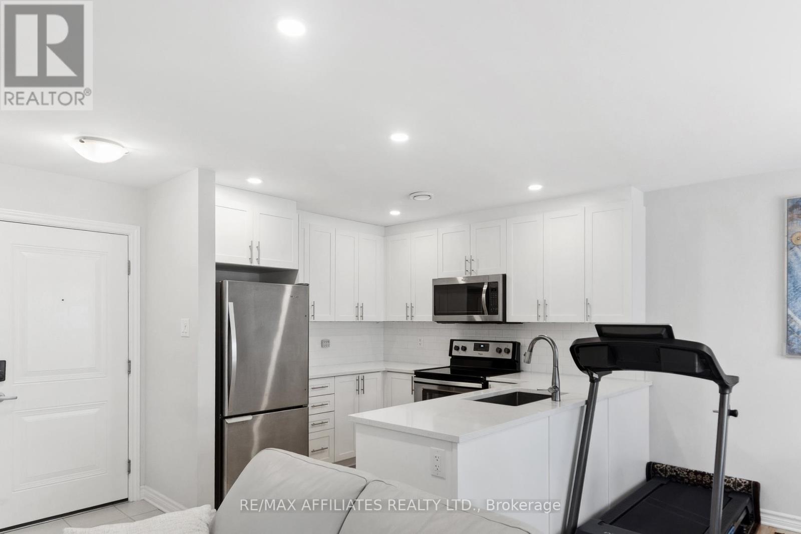 4 - 365 Tribeca Private, Ottawa, Ontario  K2J 6B4 - Photo 4 - X12140590