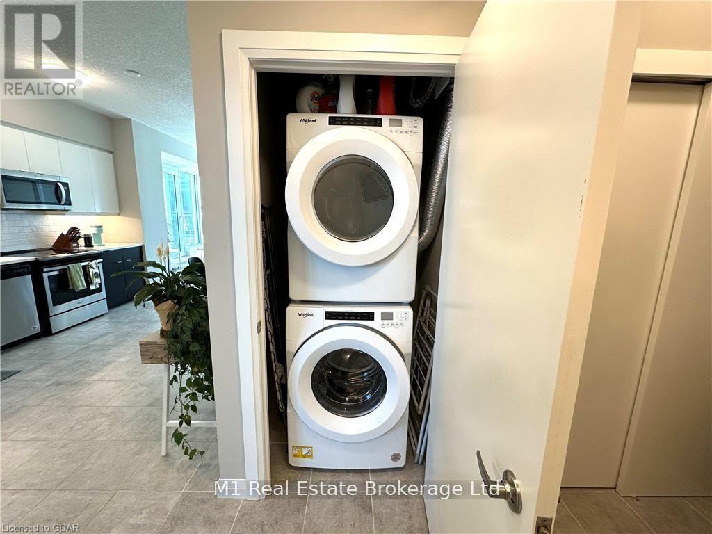 702 - 73 Arthur Street S, Guelph, Ontario  N1E 0S6 - Photo 10 - X12140638
