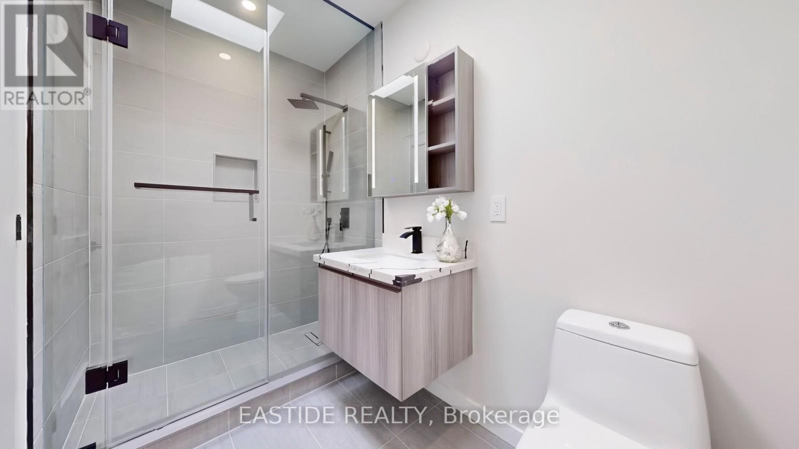 35 Clareville Crescent, Toronto (Don Valley Village), Ontario  M2J 2B9 - Photo 36 - C12140581