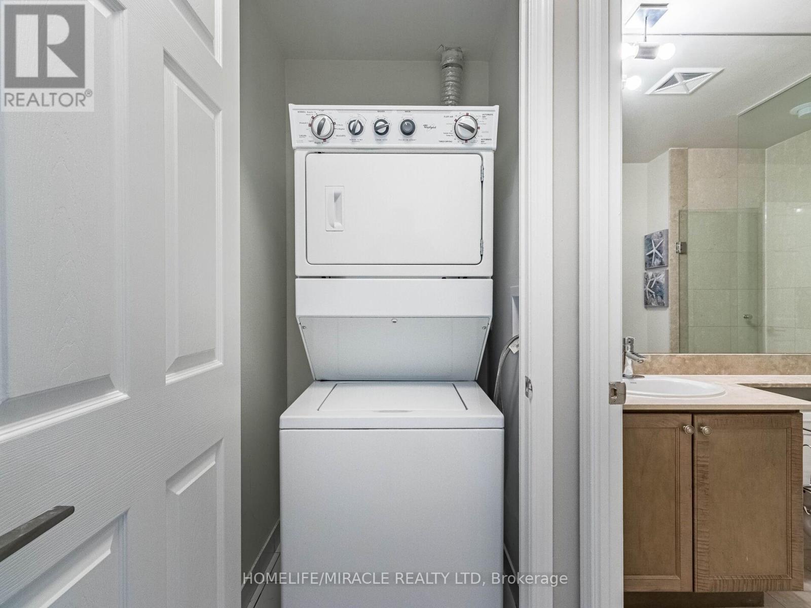 811 - 736 Spadina Avenue, Toronto, Ontario  M5S 2J6 - Photo 32 - C12140603
