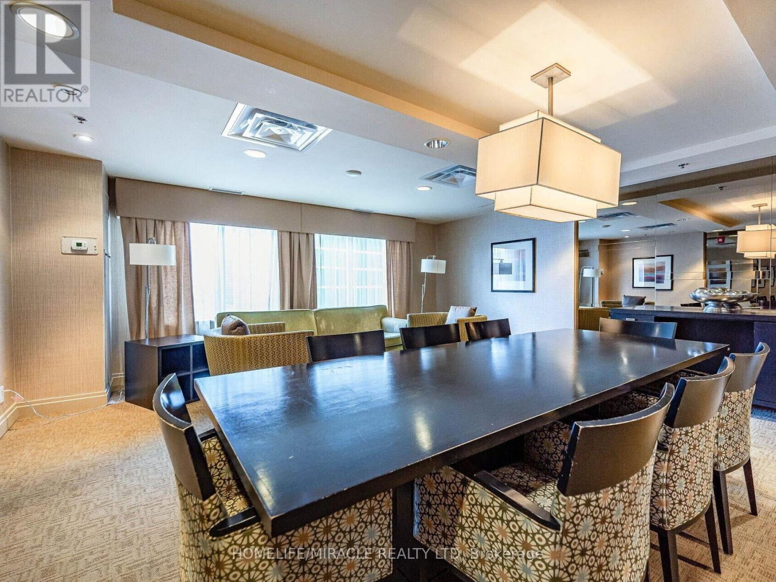 811 - 736 Spadina Avenue, Toronto, Ontario  M5S 2J6 - Photo 42 - C12140603