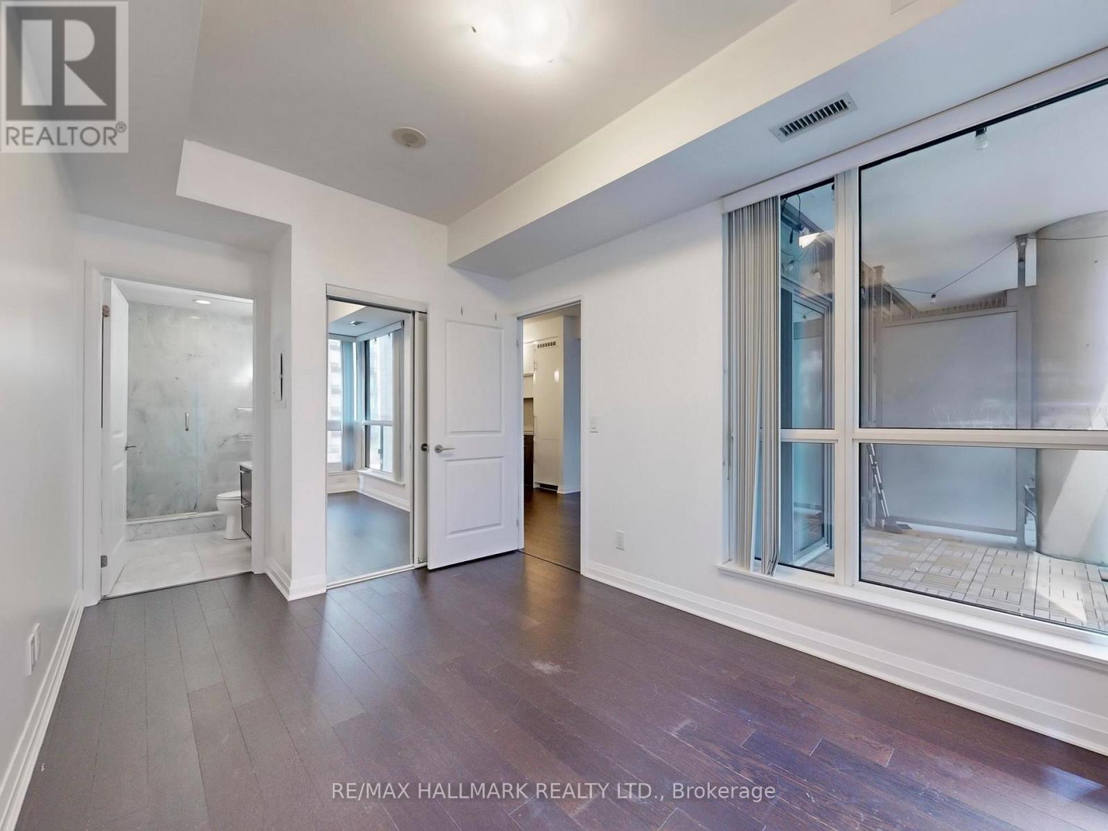 411 - 8 Mercer Street, Toronto (Waterfront Communities), Ontario  M5V 0C4 - Photo 17 - C12140626