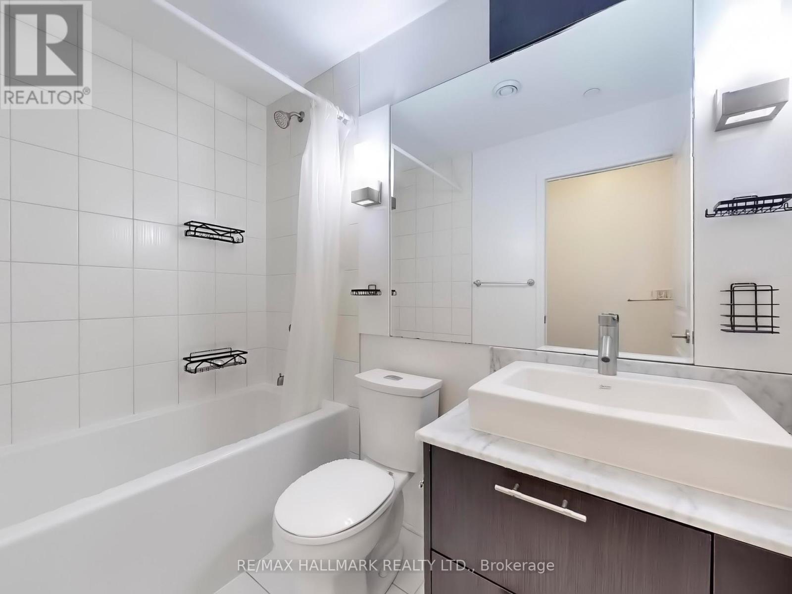 411 - 8 Mercer Street, Toronto (Waterfront Communities), Ontario  M5V 0C4 - Photo 22 - C12140626