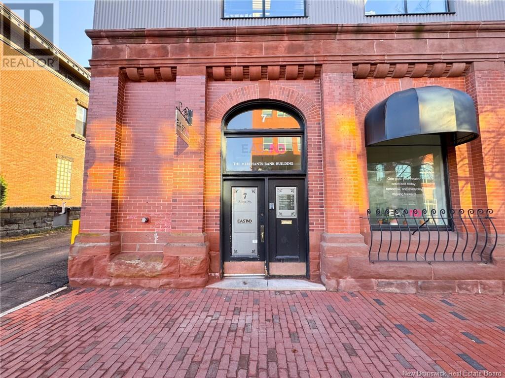 7 Alma Street, Moncton, New Brunswick  E1C 4Y2 - Photo 3 - NB116319