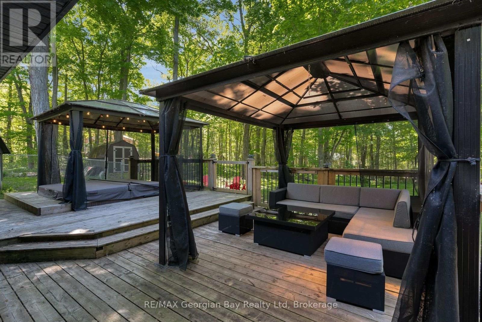 Property at 1745 TWIN OAKS CRESCENT image 3