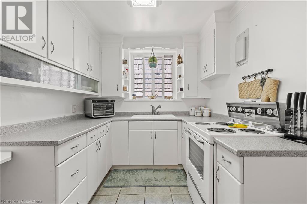 265 Weber Street E Unit# 6, Kitchener, Ontario  N2H 1E9 - Photo 15 - 40726872