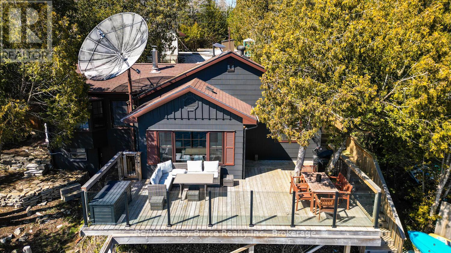 59 Simpson Avenue, Northern Bruce Peninsula, Ontario  N0H 2R0 - Photo 8 - X12140653