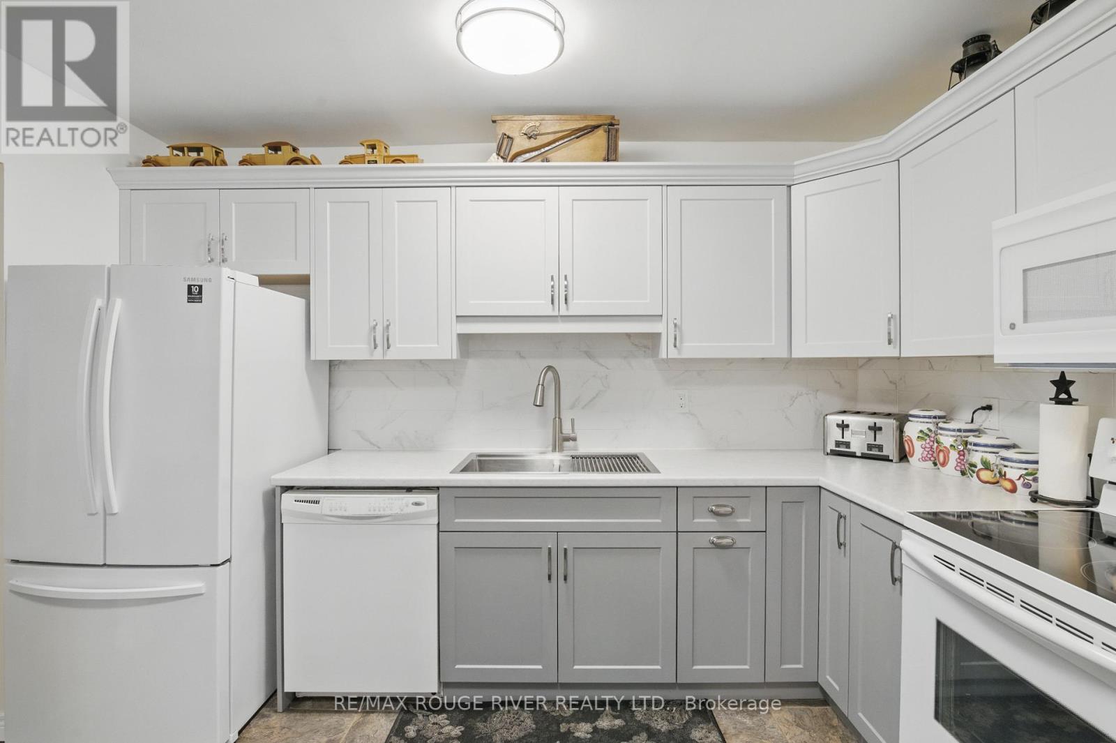 222 - 475 Parkhill Road W, Peterborough, Ontario  K9H 7M5 - Photo 12 - X12140598