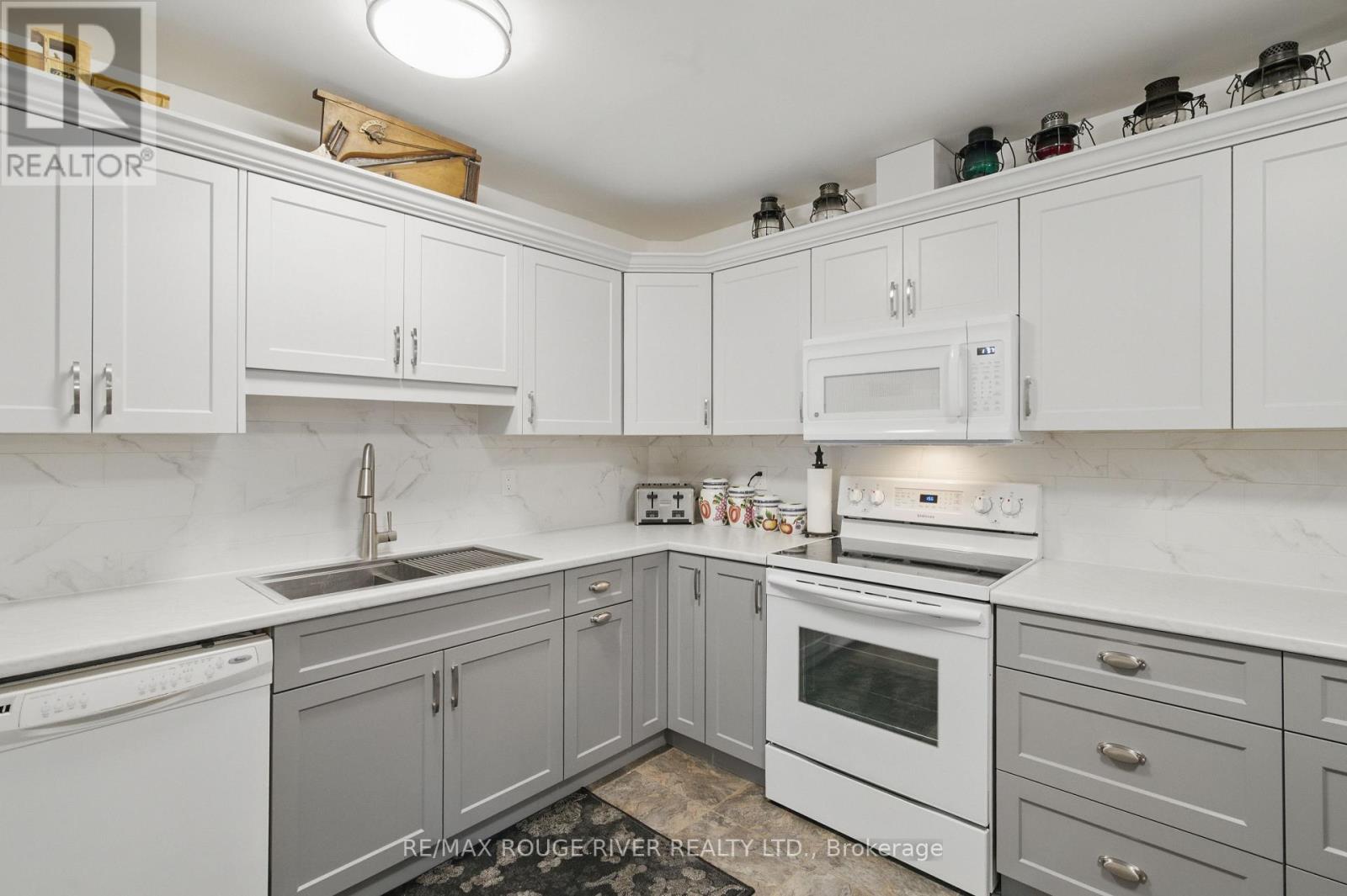 222 - 475 Parkhill Road W, Peterborough, Ontario  K9H 7M5 - Photo 16 - X12140598