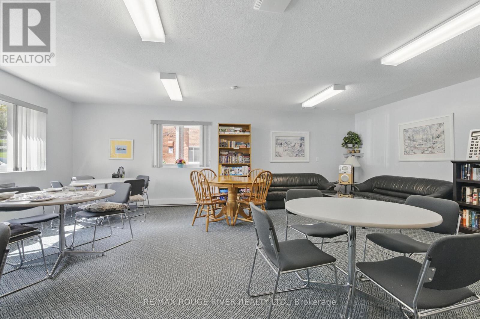 222 - 475 Parkhill Road W, Peterborough, Ontario  K9H 7M5 - Photo 41 - X12140598