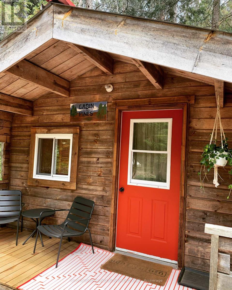 2883 Hwy 60 Highway, Lake Of Bays (Franklin), Ontario  P0A 1H0 - Photo 11 - X12140605