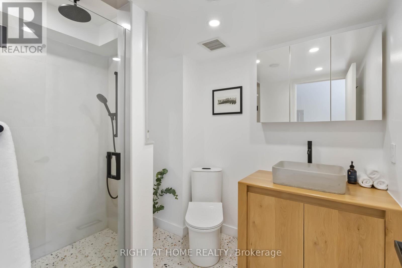 202 - 214 Main Street, Toronto (East End-Danforth), Ontario  M4E 2W1 - Photo 32 - E12140672