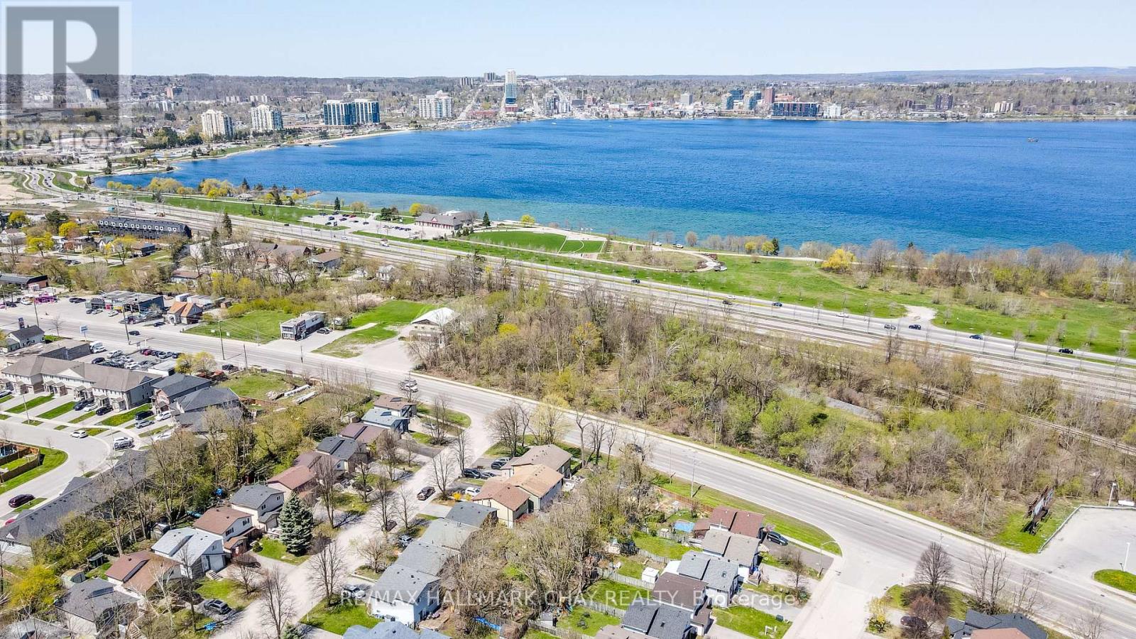 82 Melinda Crescent, Barrie, Ontario  L4N 5G6 - Photo 39 - S12140660