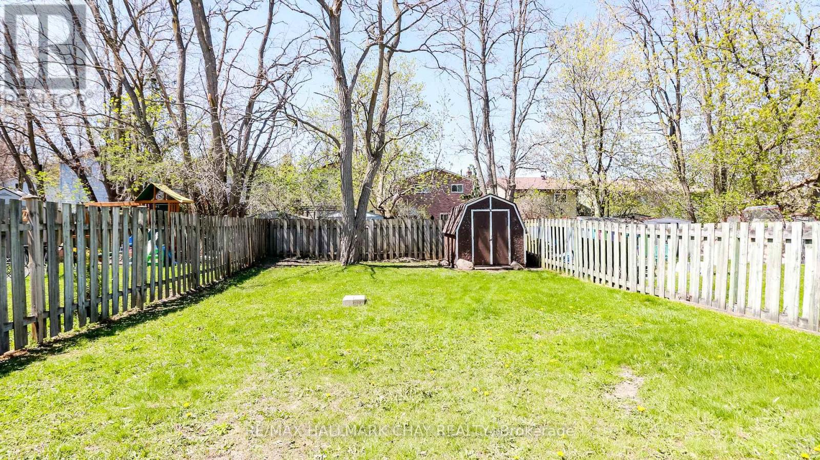 82 Melinda Crescent, Barrie, Ontario  L4N 5G6 - Photo 6 - S12140660