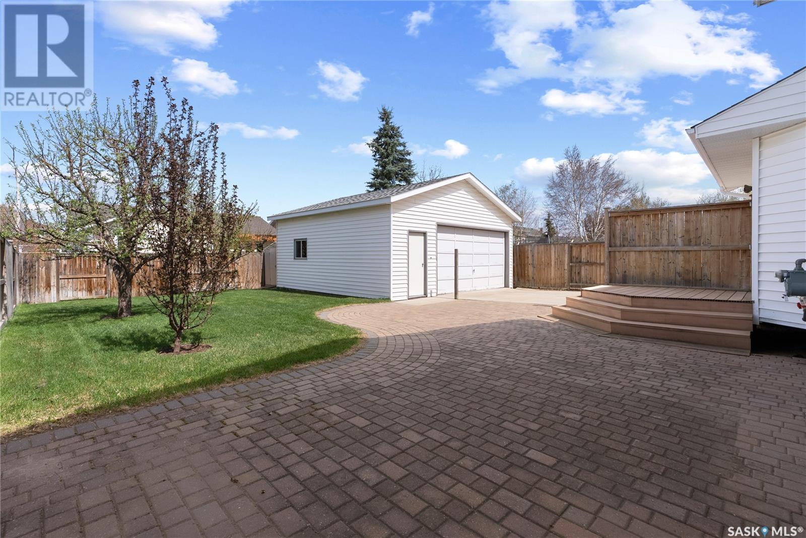 Property at 427 Garvie ROAD image 4