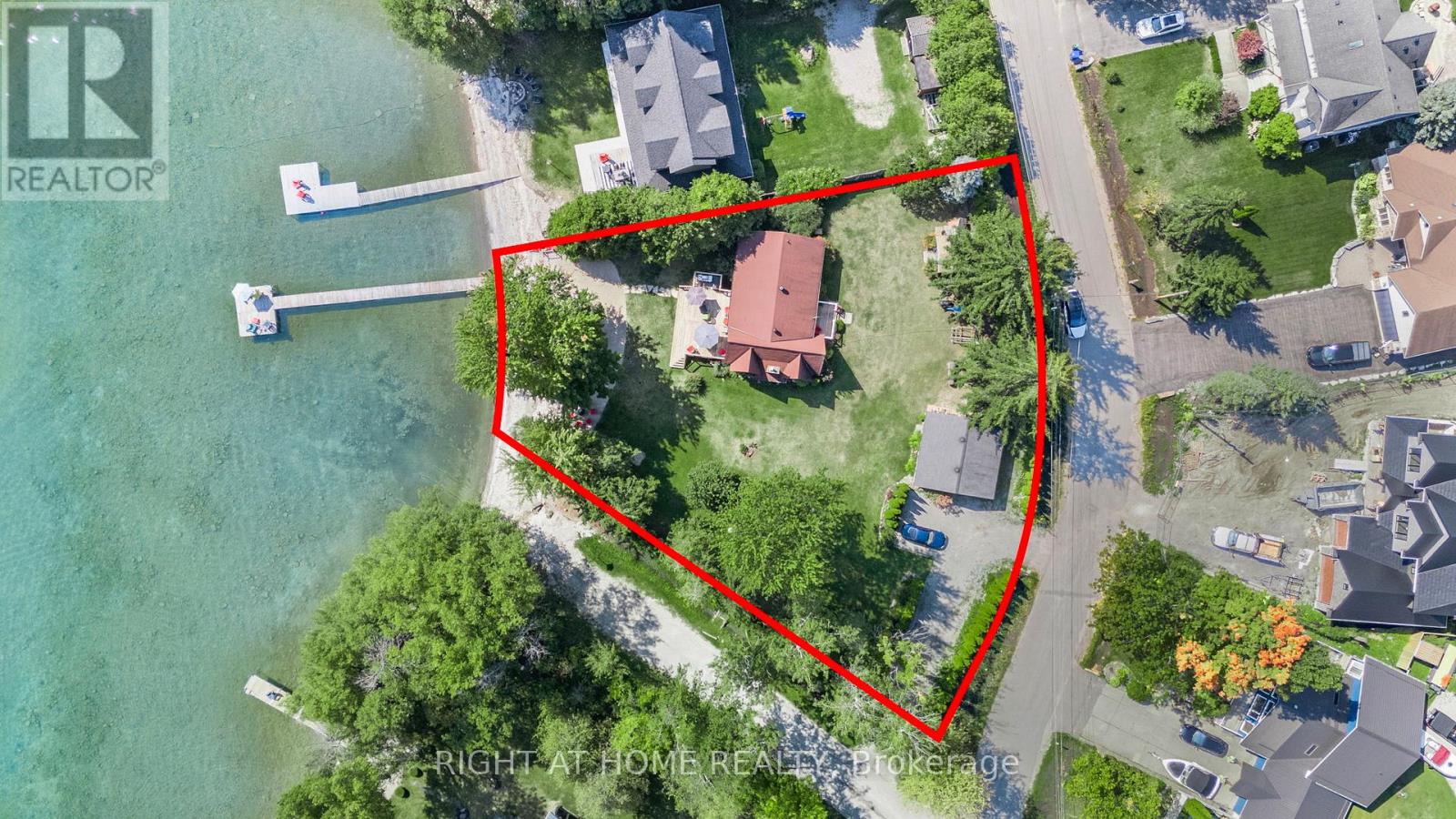 113 Minnetonka Road, Innisfil, Ontario  L9S 2V8 - Photo 3 - N12122791