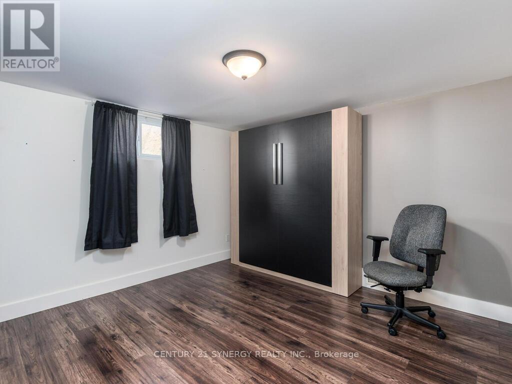 261 James Avenue, Renfrew, Ontario  K7V 2P1 - Photo 25 - X12058914