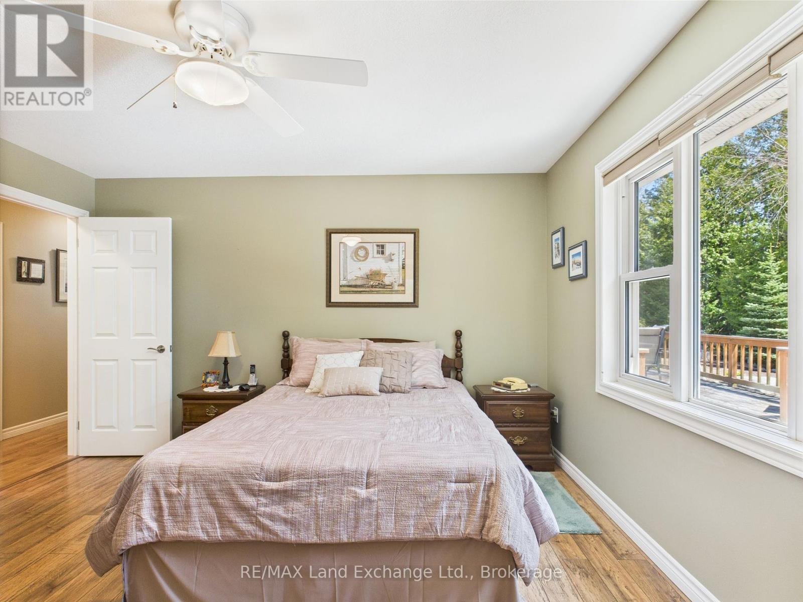 480 Sunset Drive, Kincardine, Ontario  N0H 2C0 - Photo 15 - X12140685