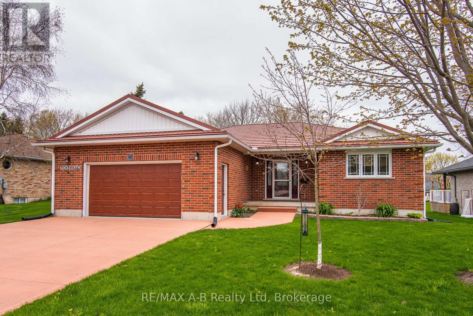 Property at 40 GERBER DRIVE image 2