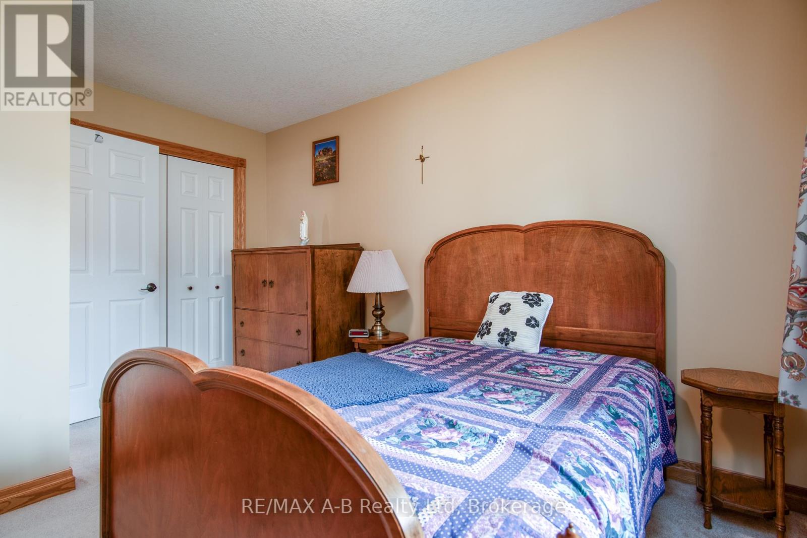 40 Gerber Drive, Perth East (Milverton), Ontario  N0K 1M0 - Photo 41 - X12140686