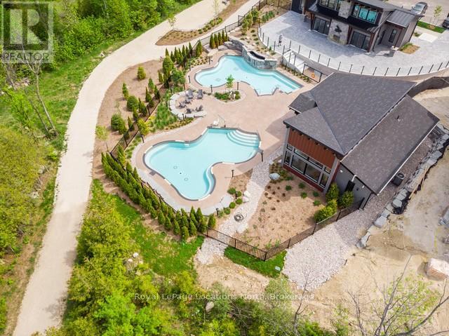 101 - 13 Beausoleil Lane, Blue Mountains, Ontario  L9Y 2X5 - Photo 36 - X12140695