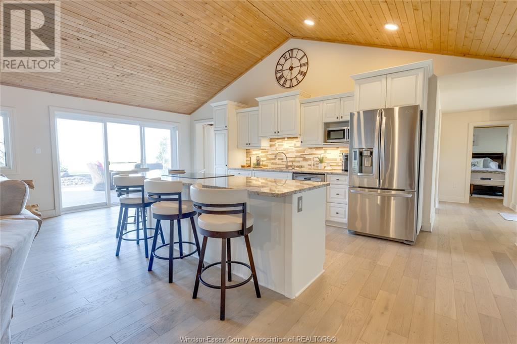 677 Ross Beach, Lakeshore, Ontario  N8L 0H1 - Photo 19 - 25011756