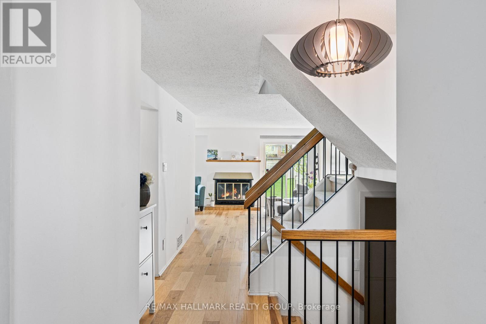 Property at 139 - 3E CASTLEBROOK LANE image 4