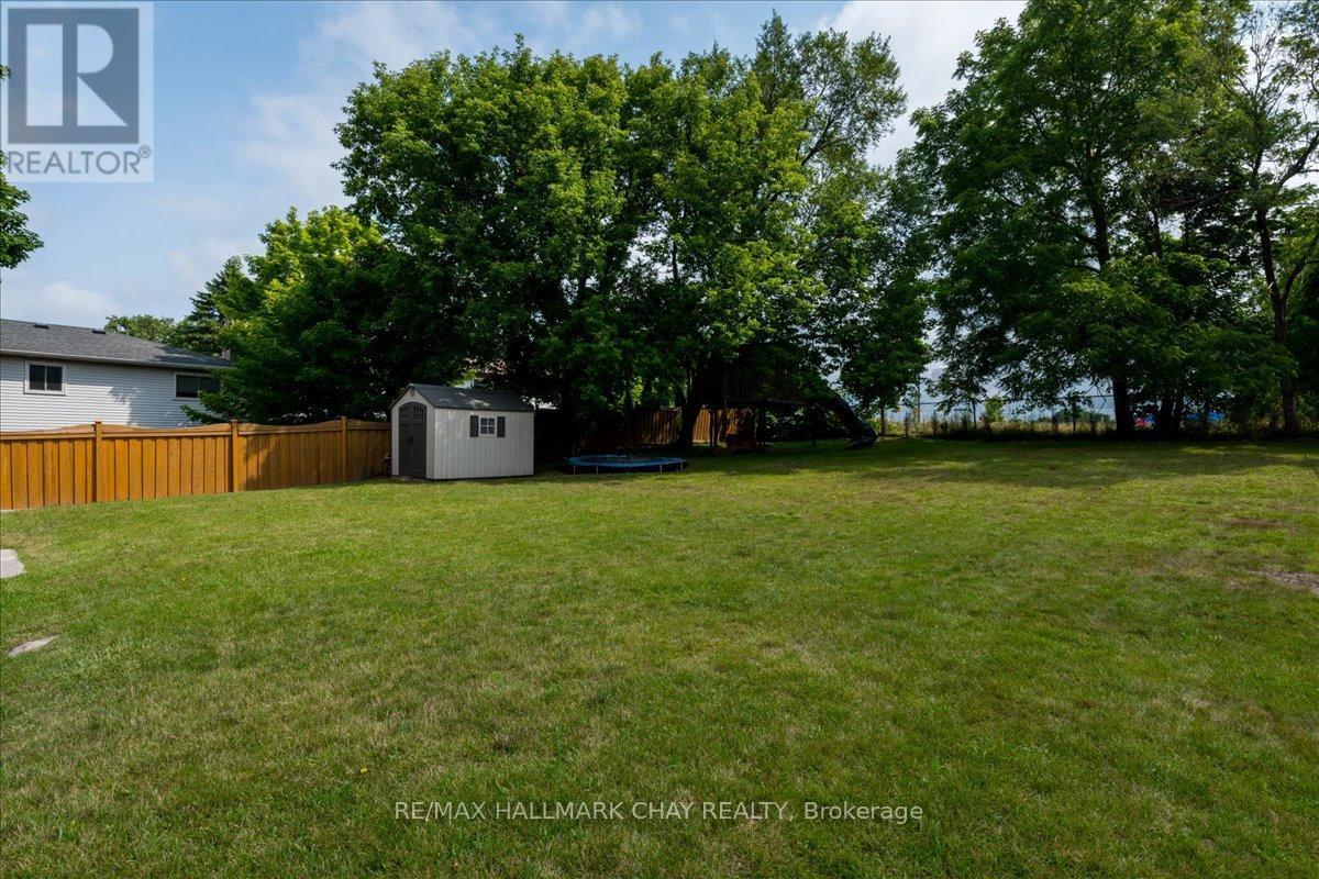 49 Hamilton Drive, Newmarket, Ontario  L3Y 3E7 - Photo 25 - N12140683