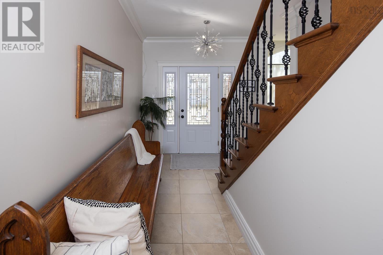 Property at 210 Bellbrook Crescent image 4