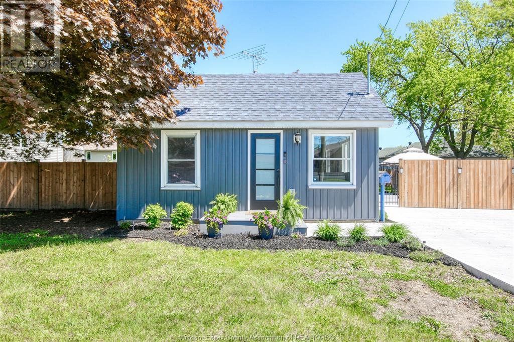 Property at 792 MICHIGAN image 3