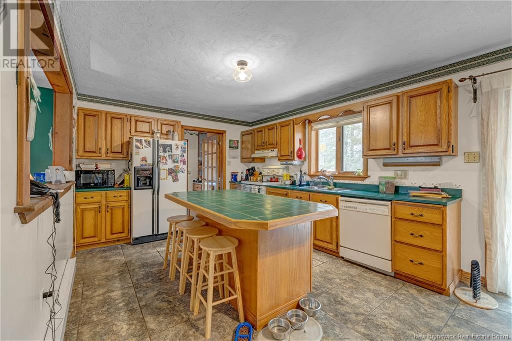 Property at 12 Barbara Drive image 5