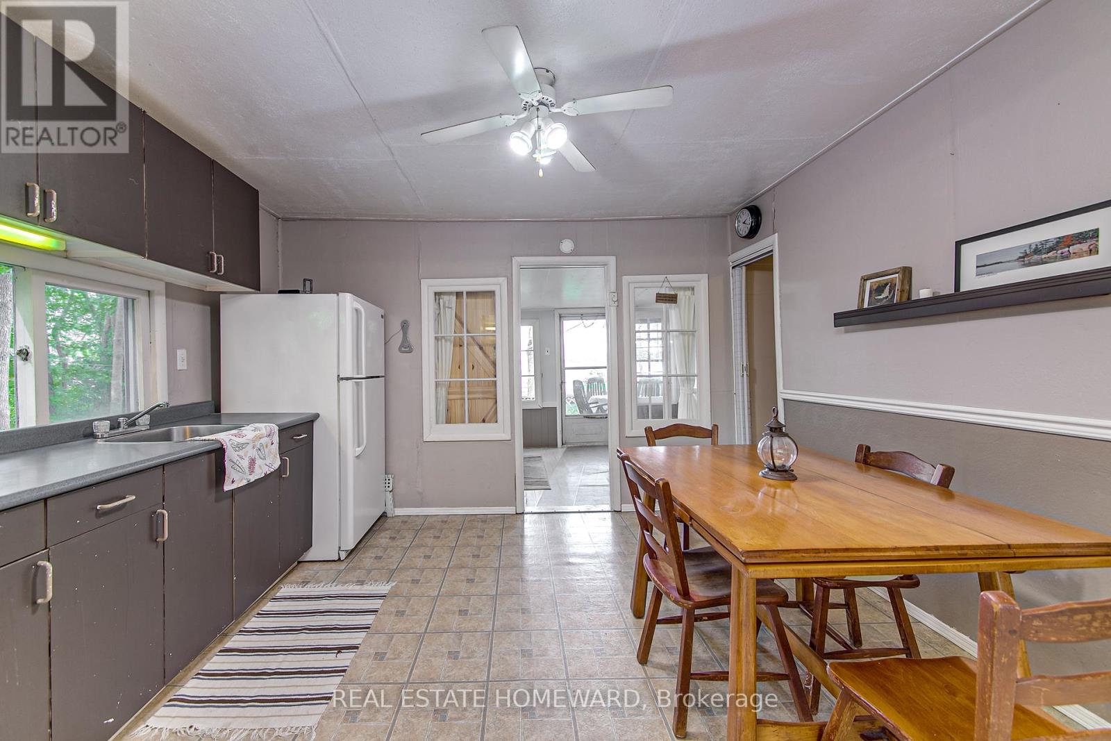 1046 Bea Dale Lane N, Gravenhurst, Ontario  P0E 1N0 - Photo 6 - X12140701