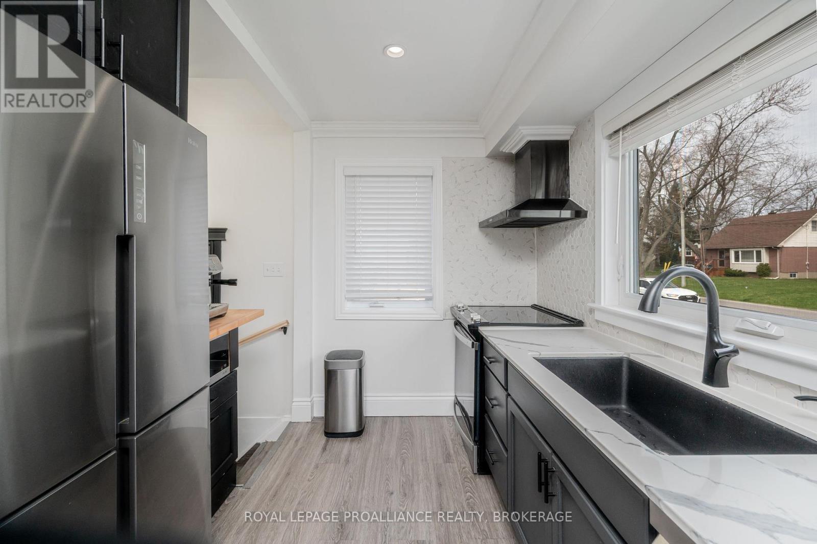 Property at 51 HYDE STREET image 5