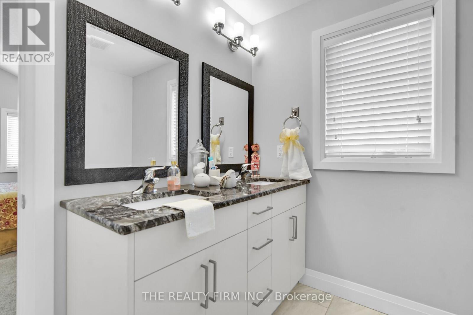 383 Tansbury Street, London North (North E), Ontario  N6G 0R6 - Photo 19 - X12140717