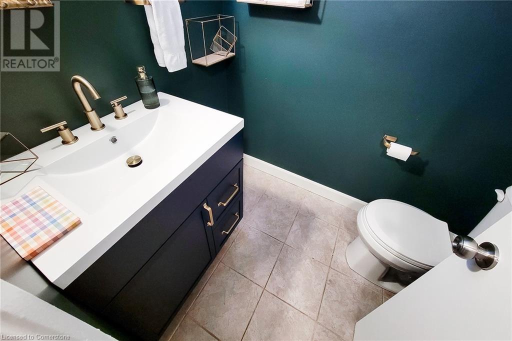 2297 Mountain Grove Avenue, Burlington, Ontario  L7P 2H8 - Photo 4 - 40724689