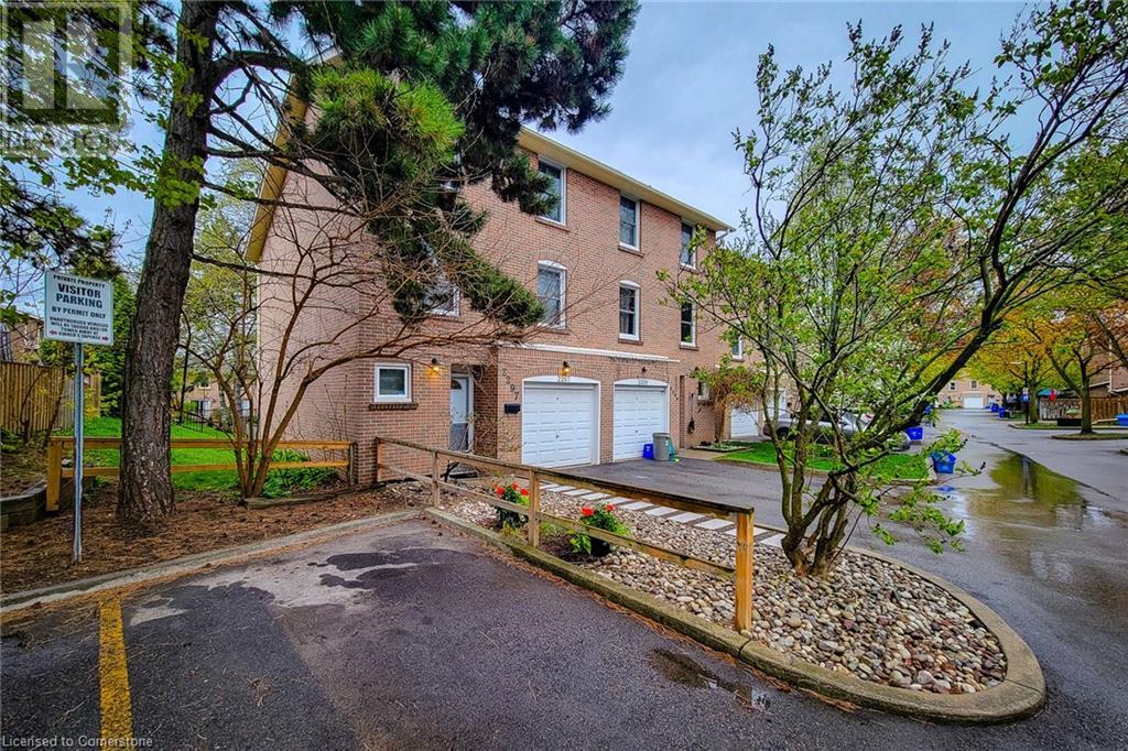2297 Mountain Grove Avenue, Burlington, Ontario  L7P 2H8 - Photo 2 - 40724689