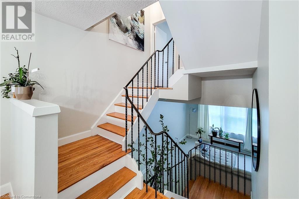 2297 Mountain Grove Avenue, Burlington, Ontario  L7P 2H8 - Photo 17 - 40724689
