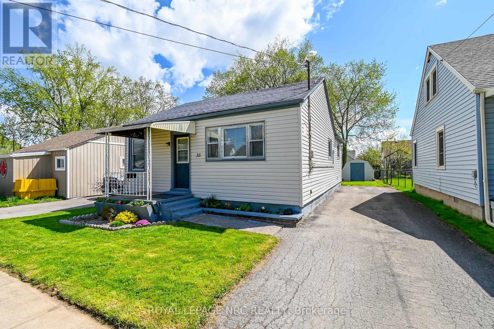 Property at 35 MARY STREET image 2