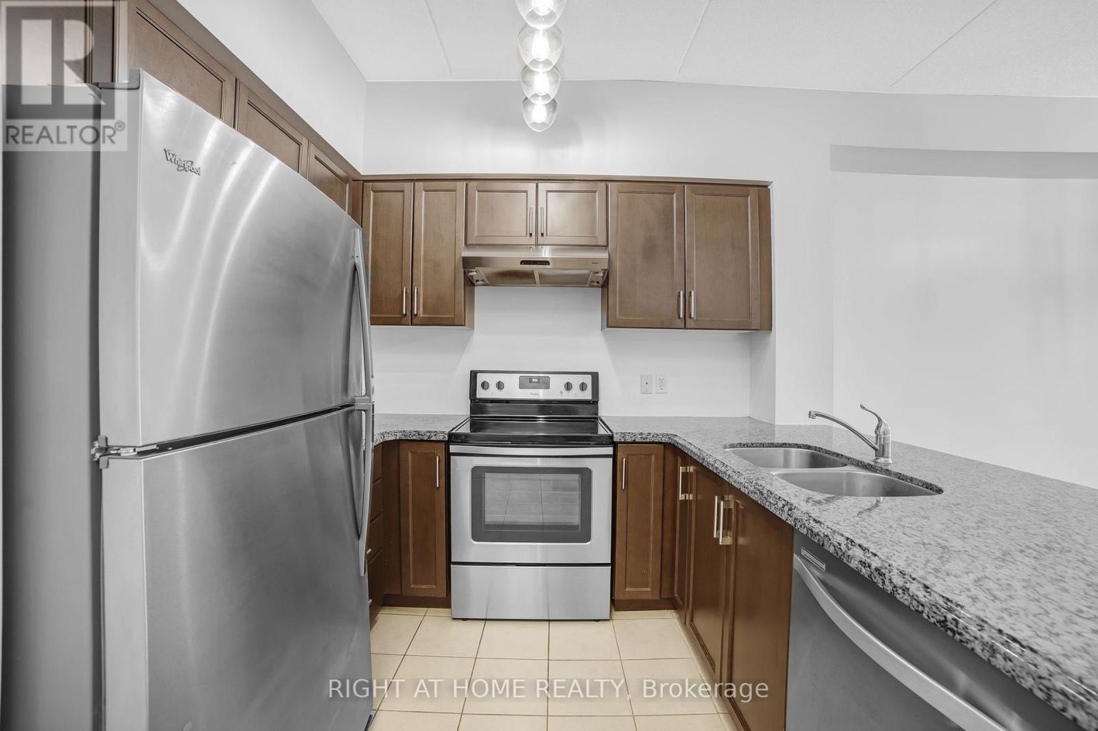 218 - 1077 Gordon Street, Guelph, Ontario  N1L 1H2 - Photo 14 - X12140542