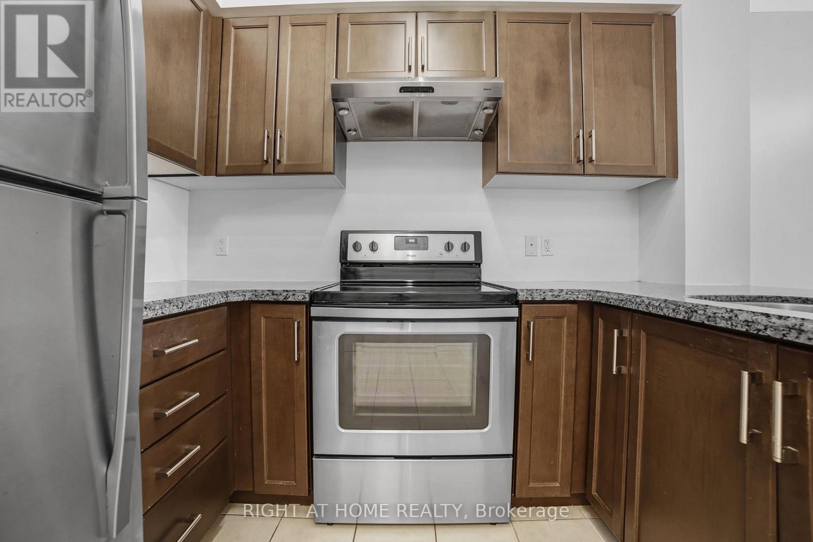 218 - 1077 Gordon Street, Guelph, Ontario  N1L 1H2 - Photo 16 - X12140542