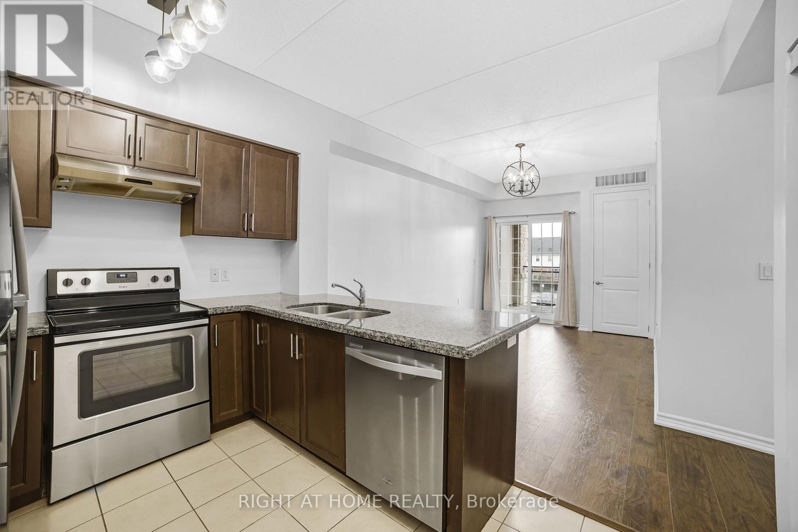218 - 1077 Gordon Street, Guelph, Ontario  N1L 1H2 - Photo 13 - X12140542