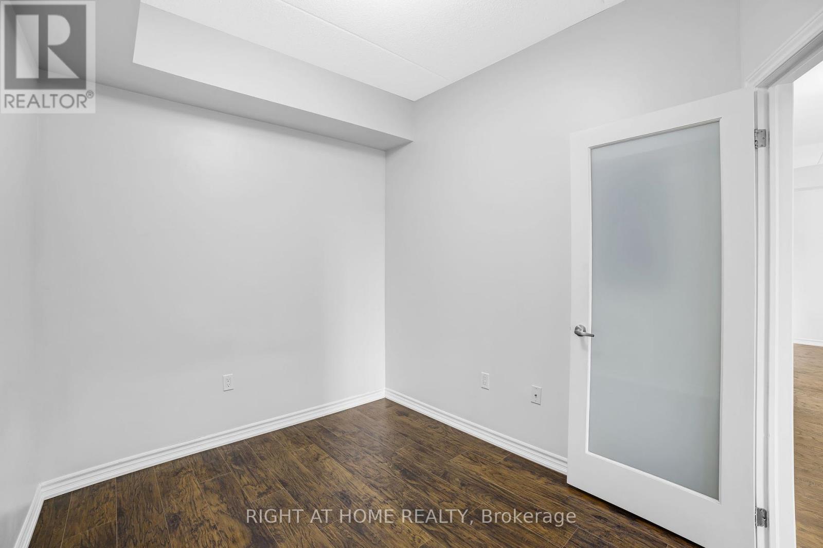 218 - 1077 Gordon Street, Guelph, Ontario  N1L 1H2 - Photo 26 - X12140542