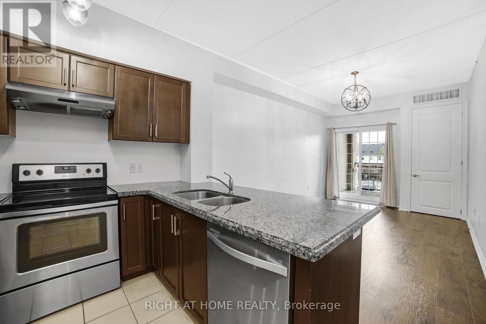 218 - 1077 Gordon Street, Guelph, Ontario  N1L 1H2 - Photo 17 - X12140542