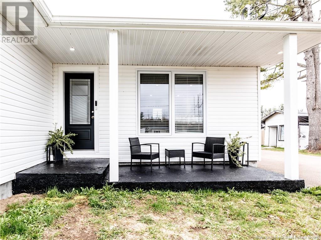 Property at 205 Despres image 3