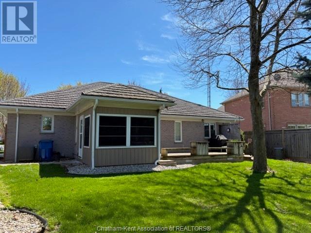Property at 12 Paxton DRIVE image 5